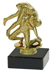 M34414 Ringer Pokal-Figur mit Marmorsockel inkl. Beschriftung | 13,0 cm