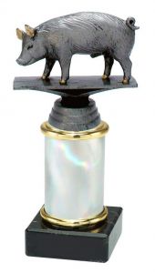 9.02.34320 Schweine Pokal Trophäe inkl. Beschriftung | Serie 3 Stck.